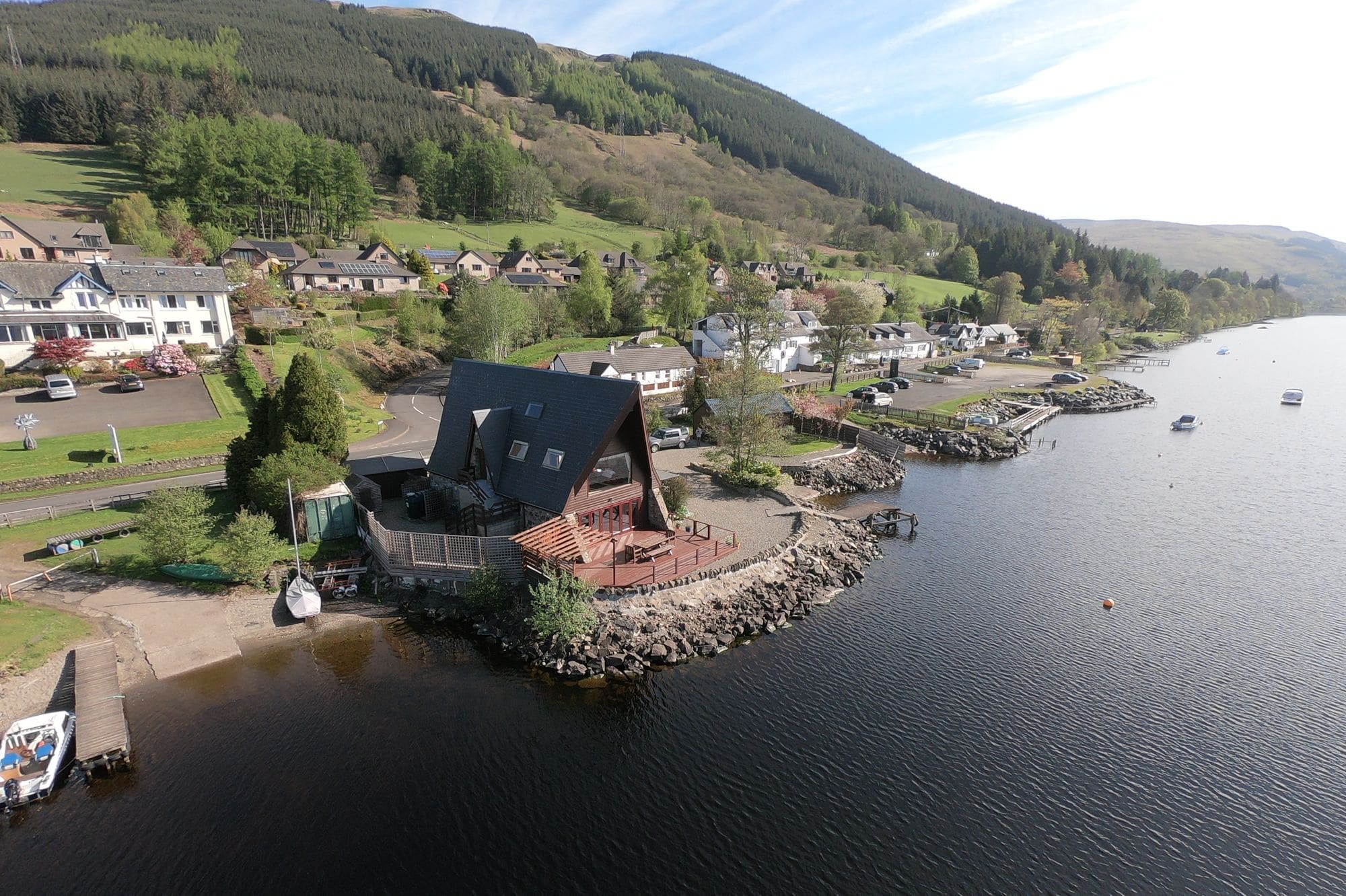 The Boathouse, Lochearnhead, lochside holiday home Cooper Cottages